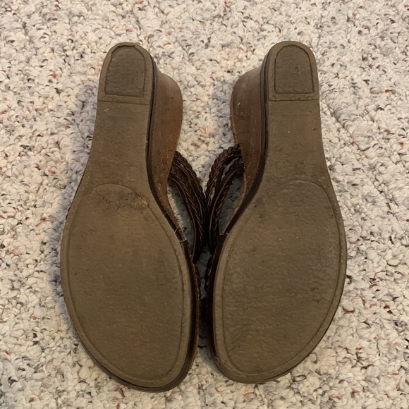 Braided Heeled Sandals - Picture 5 of 5